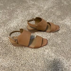 Van Eli Wedges